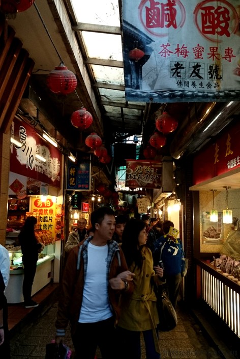 The narrow walkway in Jiufen