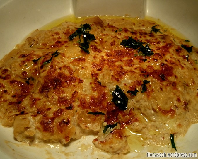 Another random shot which I thought would make anyone hungry.. Guess not. Hahaha..