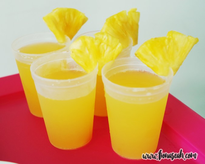 Ready to serve! (I know the cup in front doesn't have the same amount as the rest...)