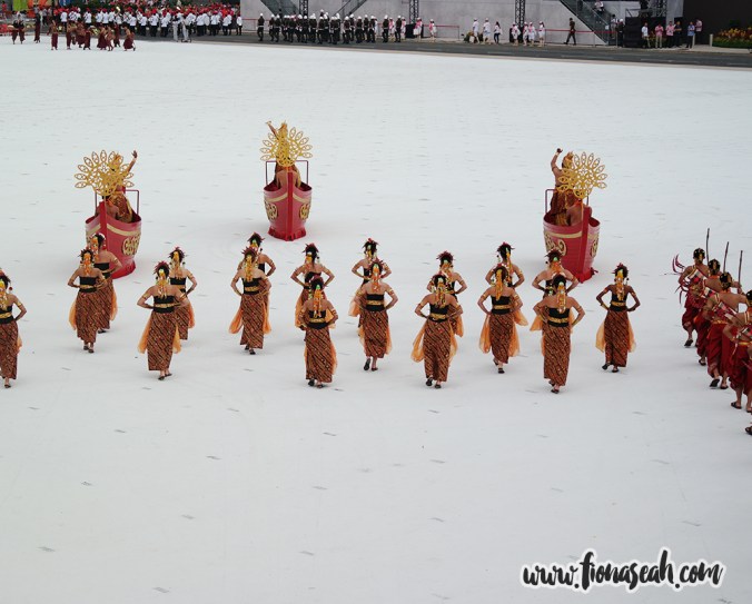 The performances began!