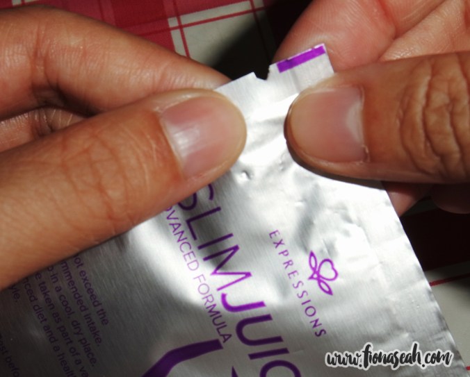 A small gap at the side for easy tearing