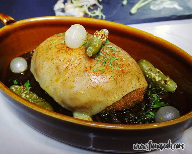 English Scotch Egg (S$14++)