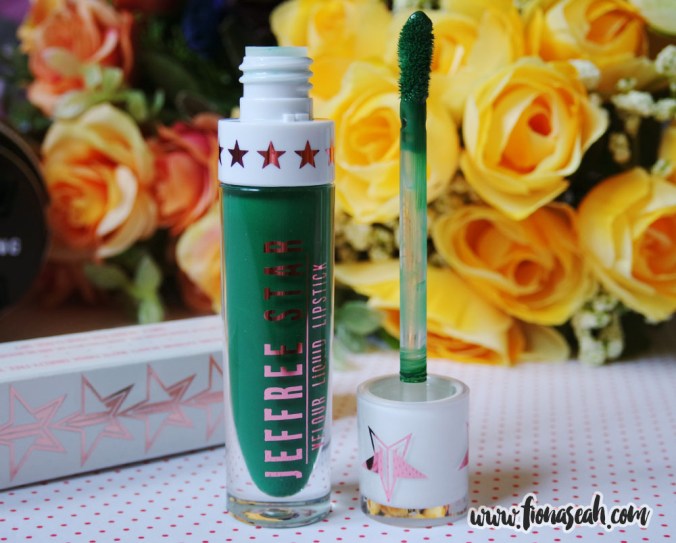 Jeffree Star Velour Liquid Lipstick in Mistletoe