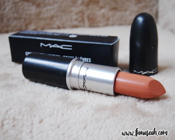 Midsummer Night is a mid-tone coral nude with Cremesheen finish (US$17)
