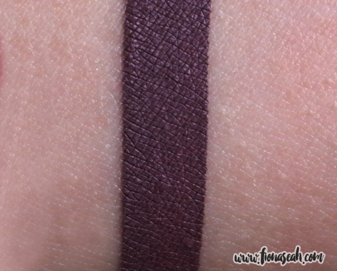 Jeffree Star Velour Liquid Lipstick in Scorpio
