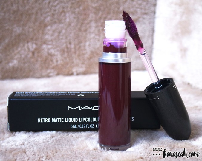 M·A·C Retro Matte Liquid Lipcolour in High Drama