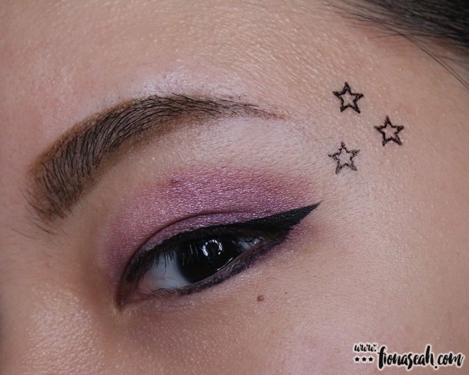 Super Star stamp on the temple