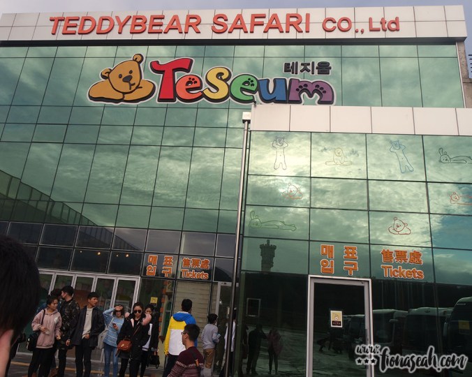 Teseum / Teddybear Safari (Jeju)