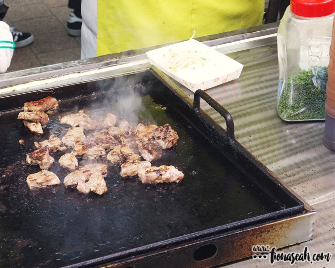 Sizzle, sizzle! If I remember the cost correctly, each serving should be about S$5?