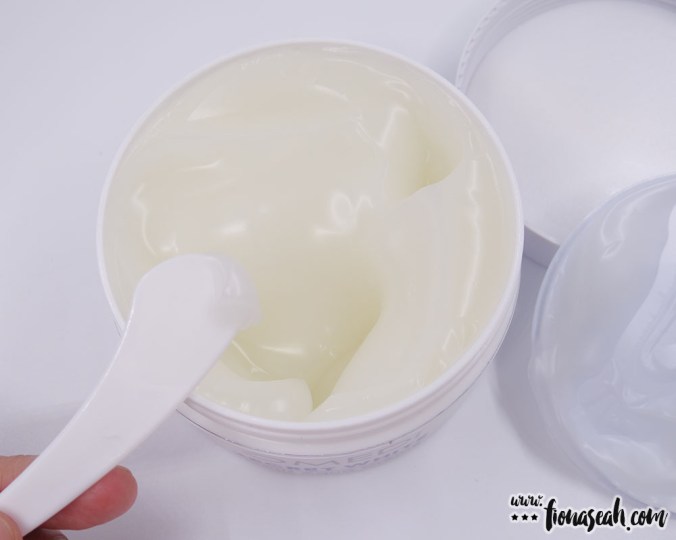 OMEDI Secret White Oasis Aqua Crème (actual product)