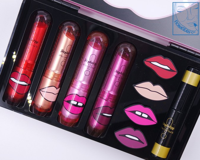 Look at zee lip rings!