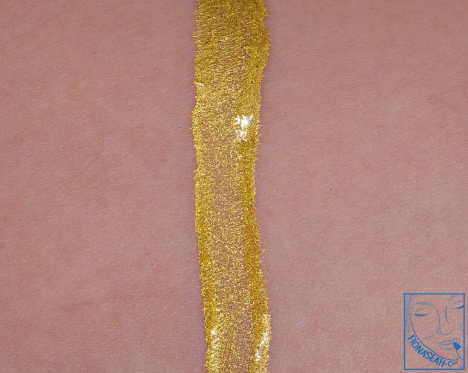 shu uemura × Yazbukey Magic Metallic Lip Liner in Gold-WOW