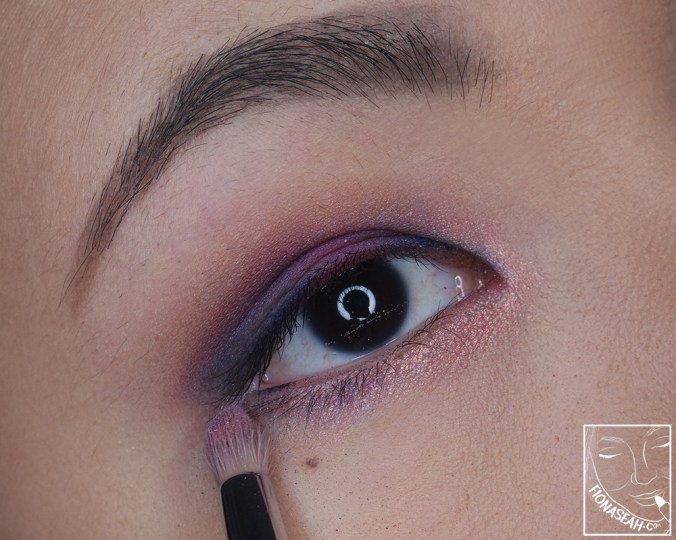 Duplicate the whole process on the lid onto the lower lash line