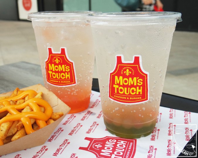 L-R: (Cajun) Cheese Fries, Peach Pear Ade, Elderflower Apple Ade