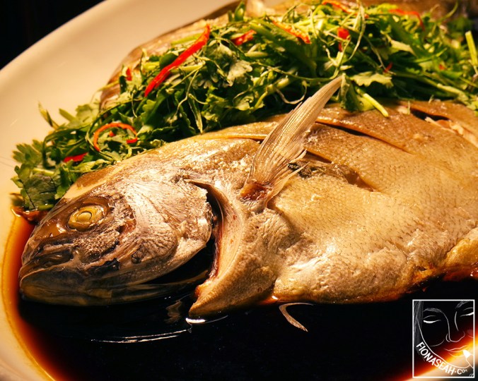 Hong Kong-style Steamed Pomfret