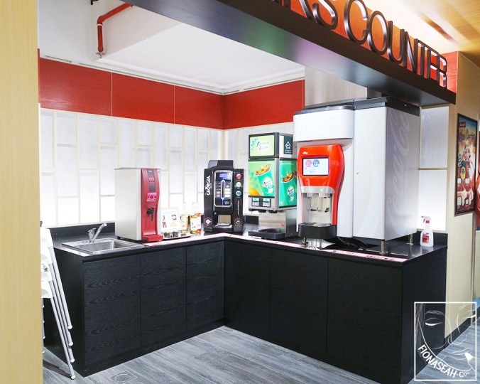 This is where you get your free-flow of soft drinks (except for juices and alcoholic beverages) if you have ordered them at S$3.50 per pax!