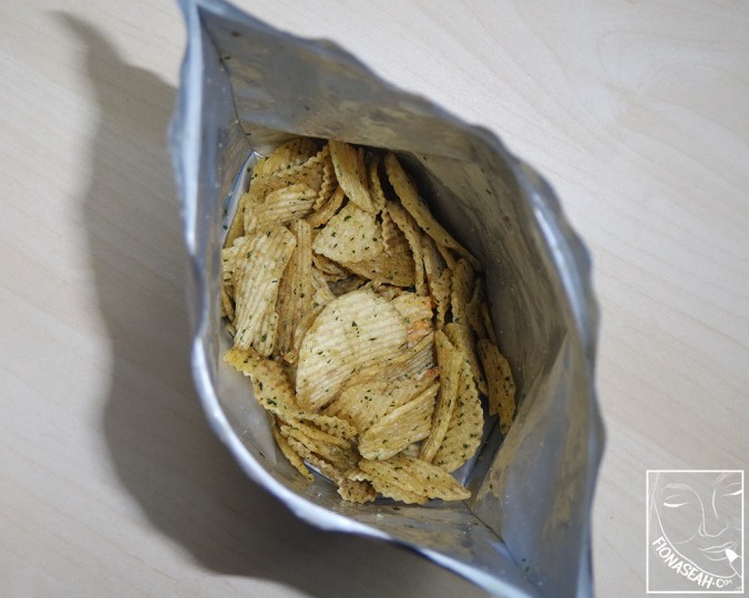 This is NOT a true representation of the quantity in the bag. (Sorry I couldn't resist the truffle fragrance and just jumped right into eating it before I remembered about taking a picture LOL!)